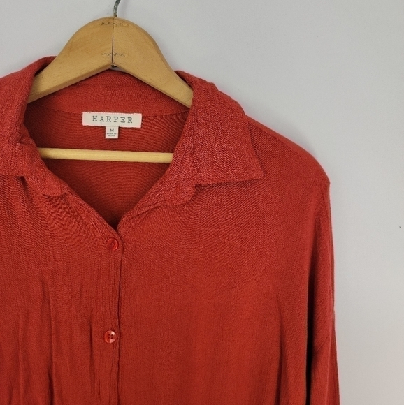 Women's Medium Button Down blouse - Picture 5 of 5